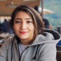  Nausheen Saeed 